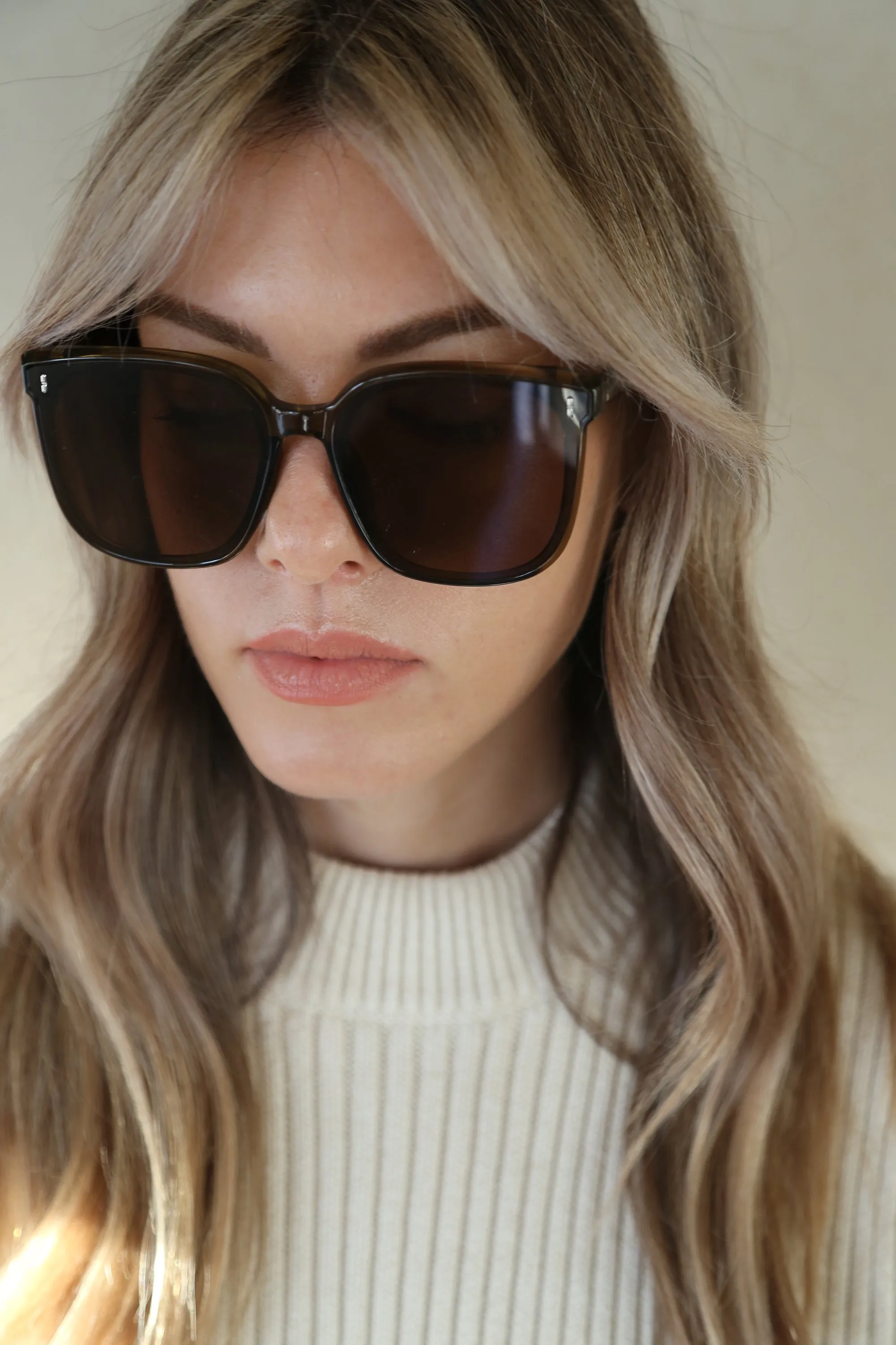 Coastal Sunglasses Oak