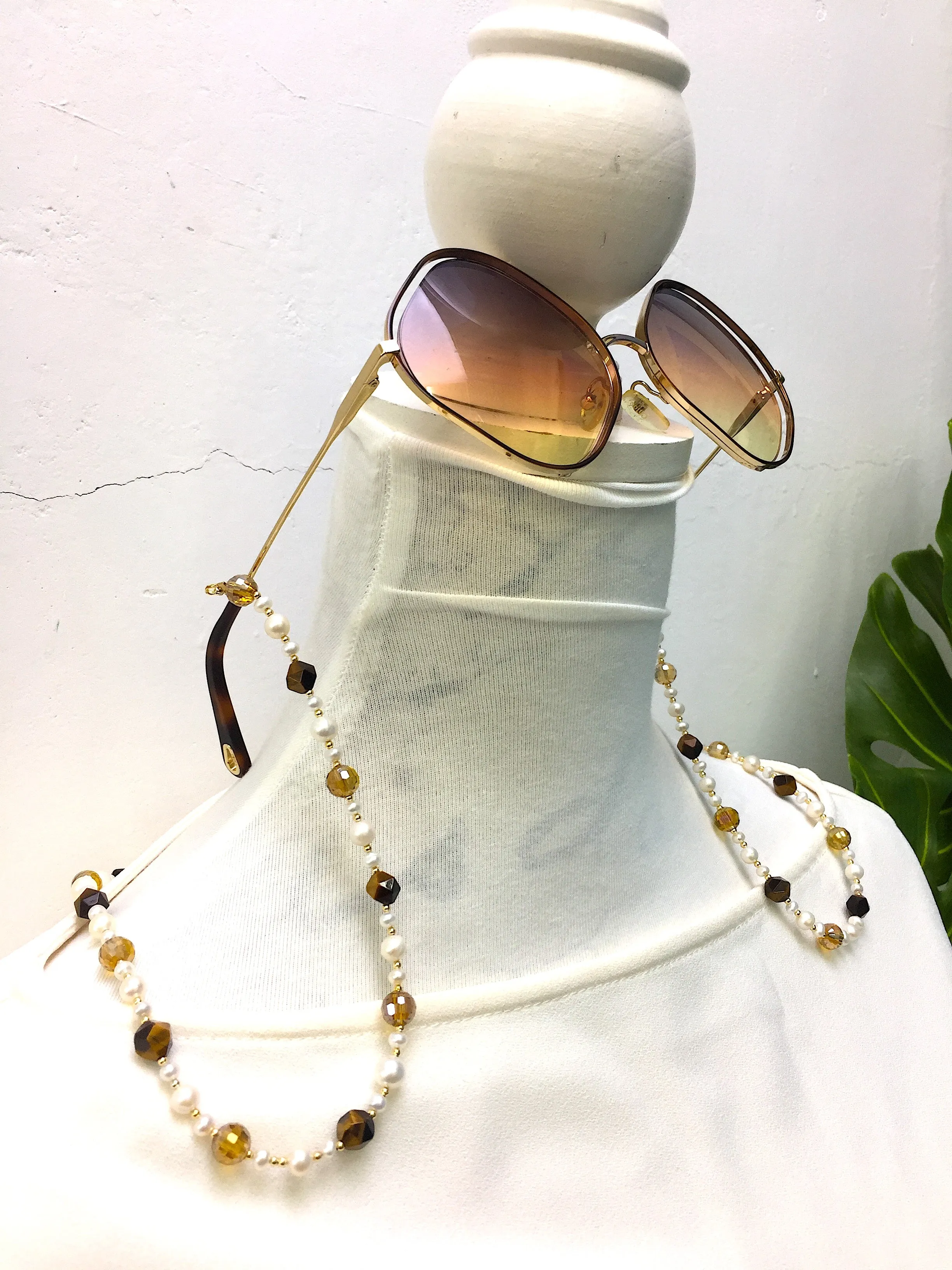 Removable Freshwater Pearls , Tiger Eye & Crystals Glasses Chain EC005